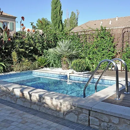 Luxurious In Aix En Provence With Jacuzzi Villa *